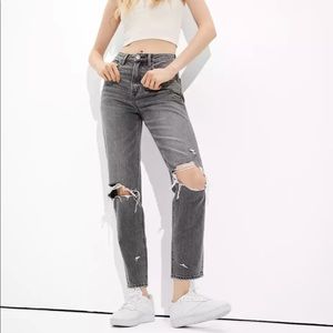 AEO • mom jeans